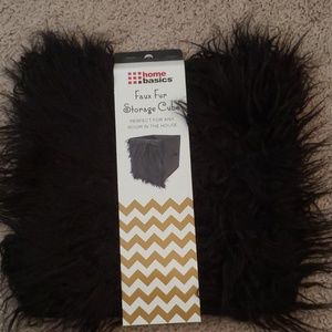 Faux fur storage cube